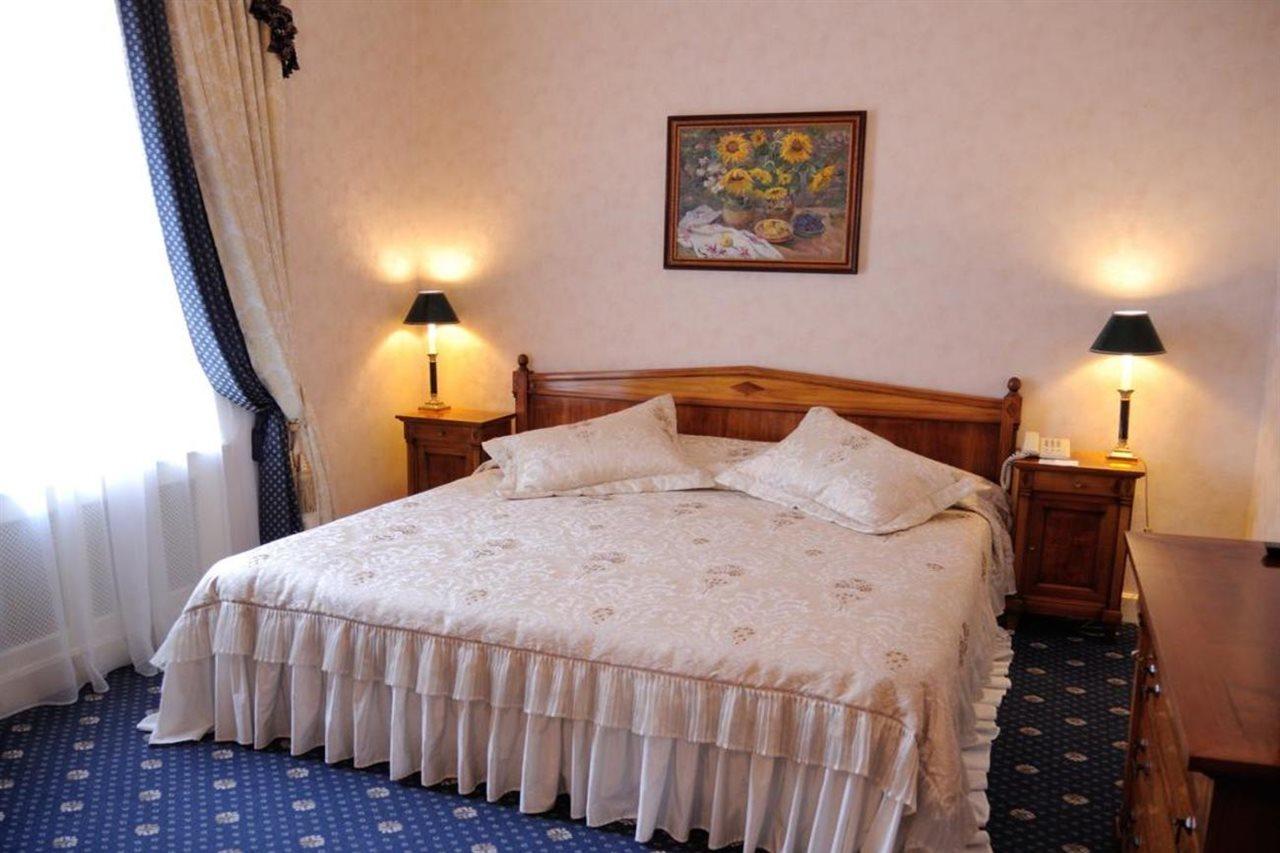 Grand Hotel Ukraine Dnyipropetrovszk Kültér fotó